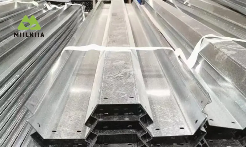 high tunnel greenhouse gutter